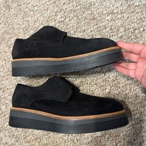 Vince Davy Slip-On Platform Oxford Loafer Women’s size 7.5 Black Suede